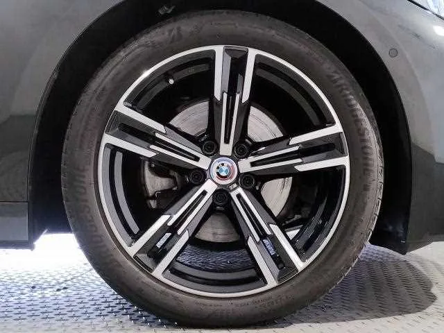BMW 3 Series 2023 — миниатюра 3