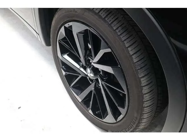 Mitsubishi Outlander 2024 — миниатюра 3