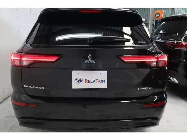 Mitsubishi Outlander 2024 — миниатюра 5