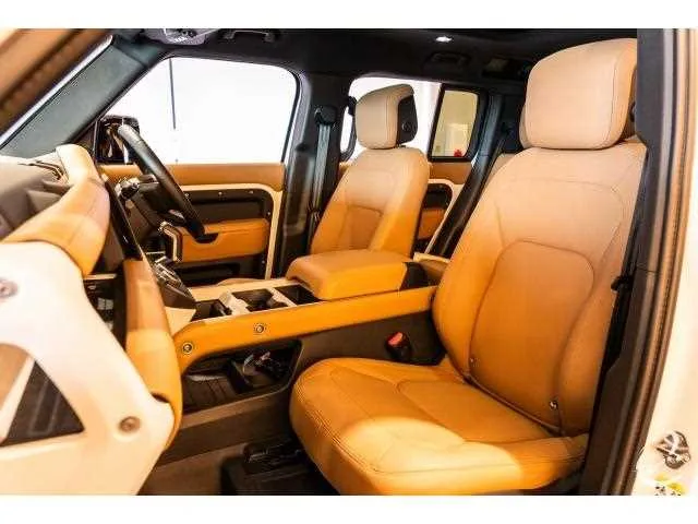 Land Rover Defender 2024 — миниатюра 4