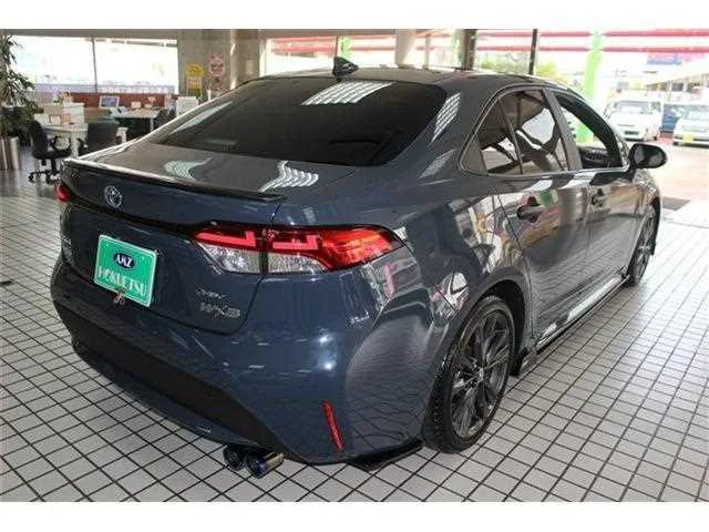 Toyota Corolla Sedan 2022 — миниатюра 4