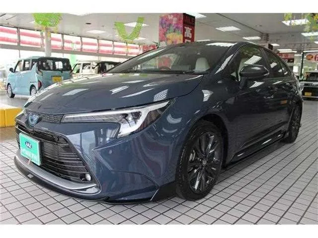 Toyota Corolla Sedan 2022 — фото 1, купить с доставкой в Москву