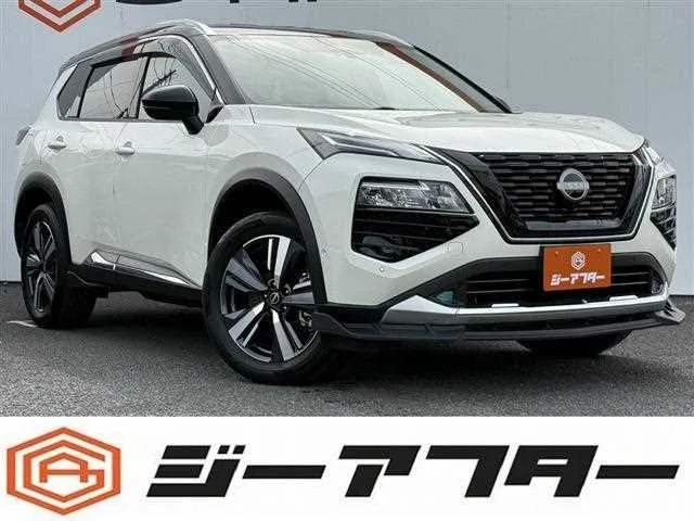 Nissan X-Trail 2022 — фото 1, купить с доставкой в Москву