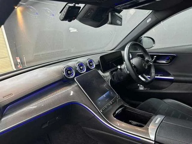 Mercedes-Benz C-Class 2023 — миниатюра 5
