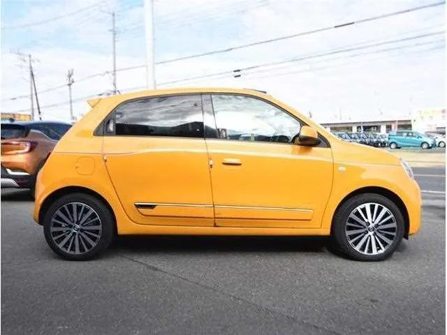 Renault Twingo 2022 — миниатюра 3