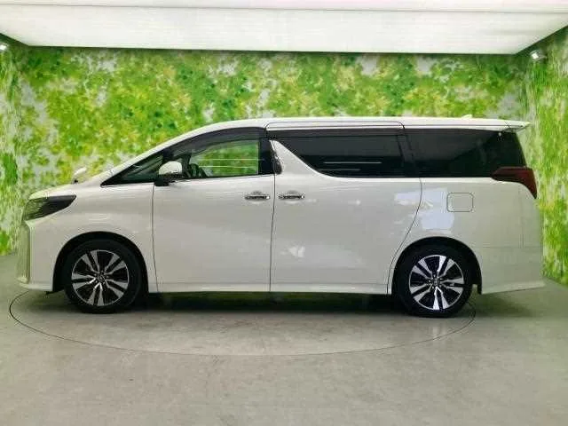 Toyota Alphard G 2022 — миниатюра 2