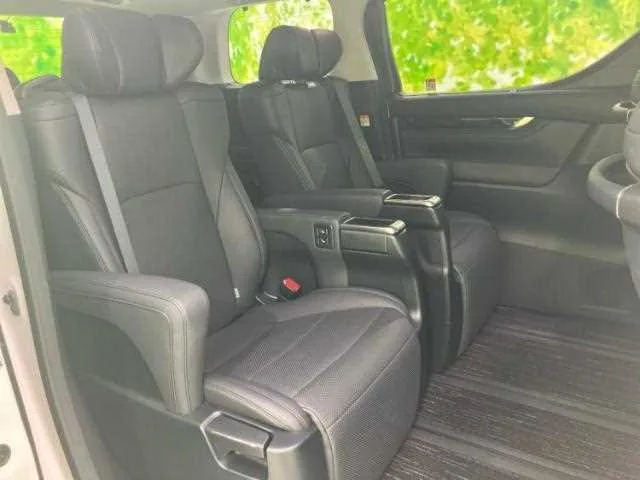 Toyota Alphard G 2022 — миниатюра 5