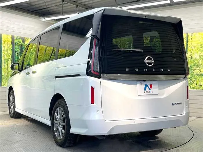 Nissan Serena 2023 — миниатюра 4