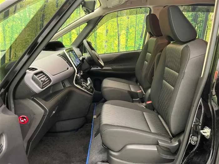 Nissan Serena 2022 — миниатюра 5