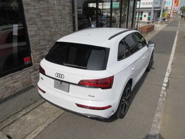 Audi Q5 2023 — миниатюра 3
