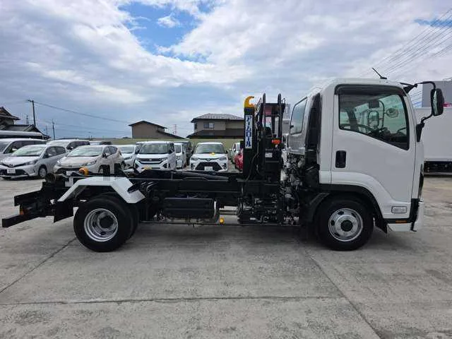 Isuzu Isuzu Others 2025 — миниатюра 5