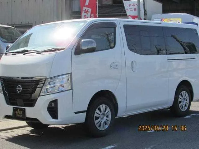 Nissan Caravan Van 2023 — фото 1, купить с доставкой в Москву
