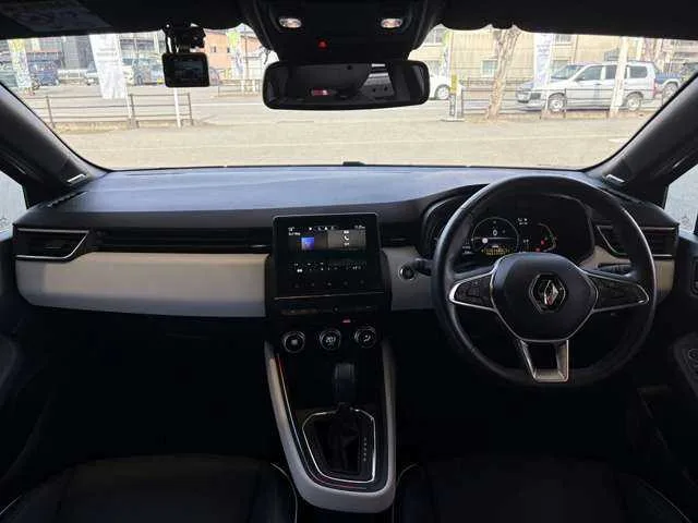 Renault Lutecia 2025 — миниатюра 4