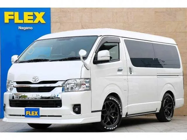 Toyota Hiace Wagon 2023 — фото 1, купить с доставкой в Москву