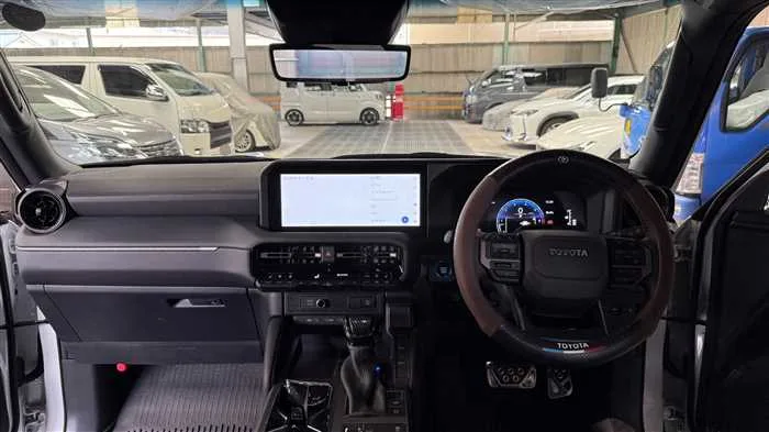 Toyota Land Cruiser 2.7 VX 2024 — миниатюра 5