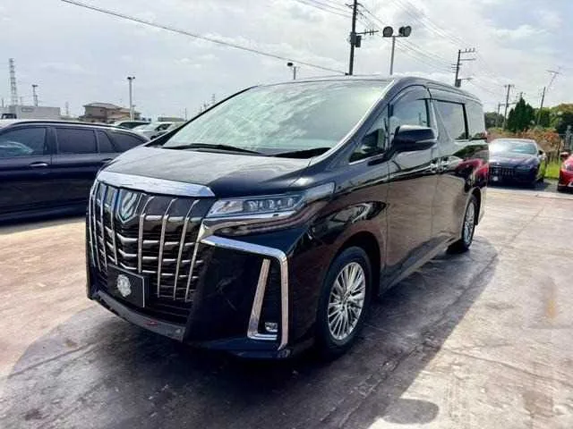 Toyota Alphard G 2022 — фото 1, купить с доставкой в Москву