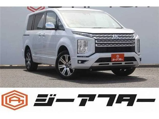 Mitsubishi Delica D:5 2024 — фото 1, купить с доставкой в Москву