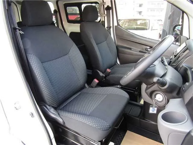Nissan NV200 VANETTE GX(2/5)4WDNaviETC 2025 — миниатюра 3