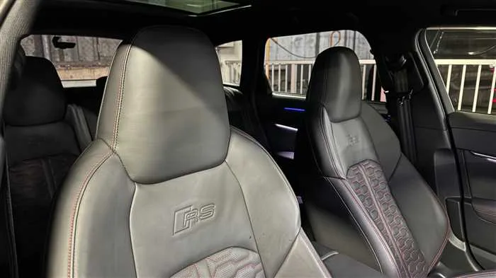 Audi RS6 2022 — миниатюра 3