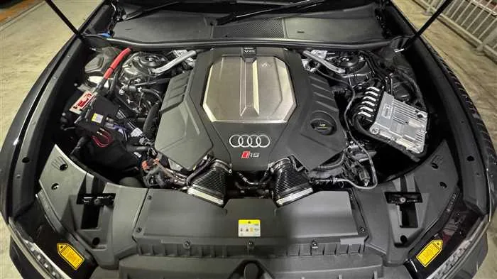 Audi RS6 2022 — миниатюра 4