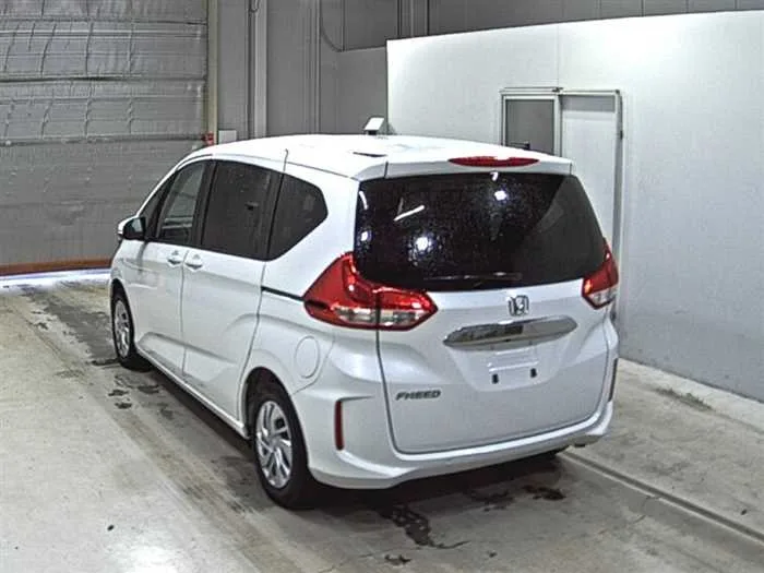 Honda Freed 2022 — миниатюра 5