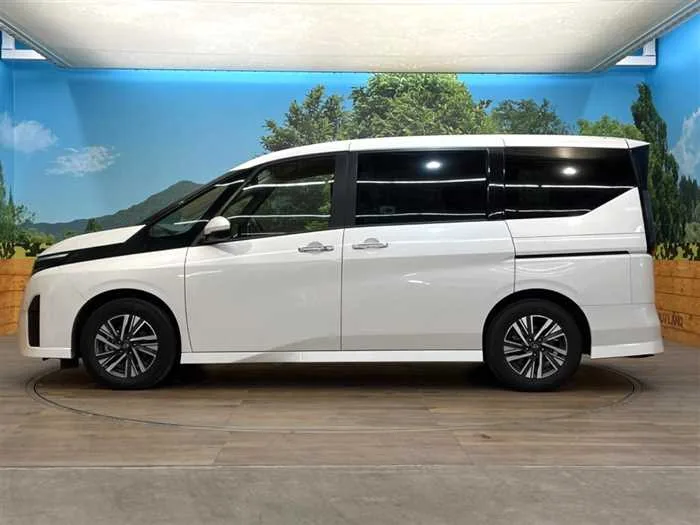 Nissan Serena 2023 — миниатюра 5