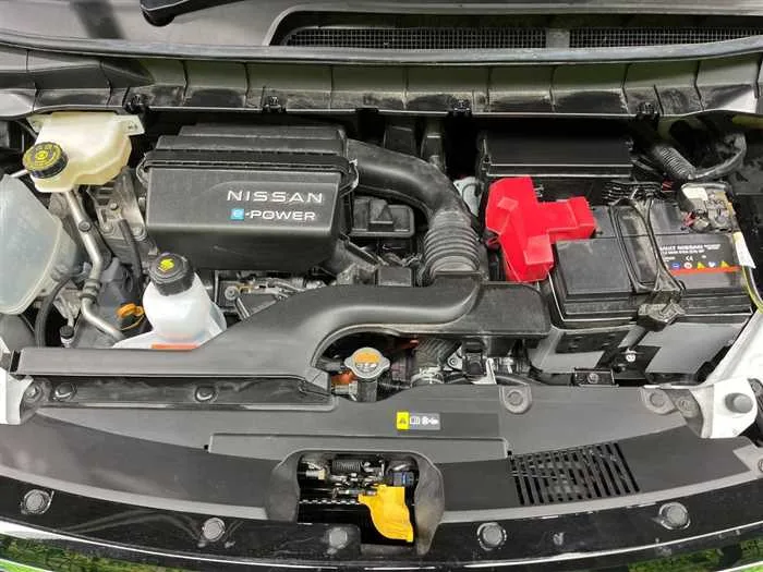 Nissan Serena 2024 — миниатюра 2