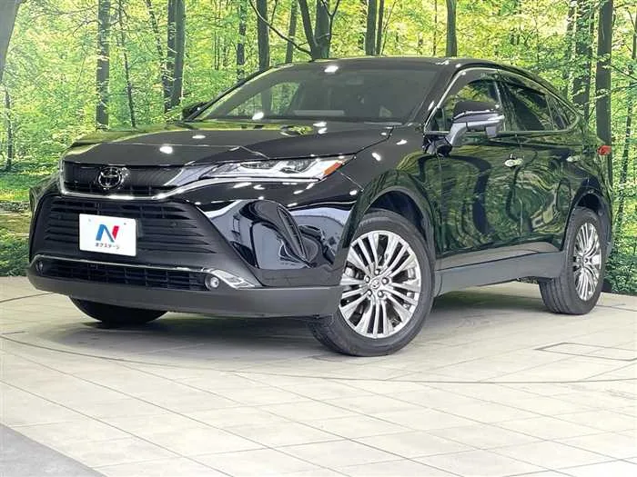 Toyota Harrier 2023 — фото 1, купить с доставкой в Москву