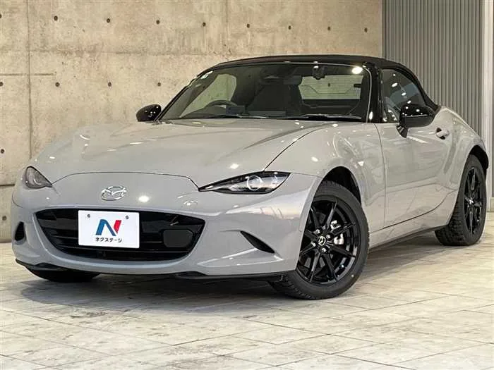 Mazda Roadster 2025 — фото 1, купить с доставкой в Москву