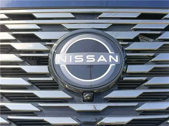 Nissan Elgrand 2.5 AUTECH 2023 — миниатюра 4