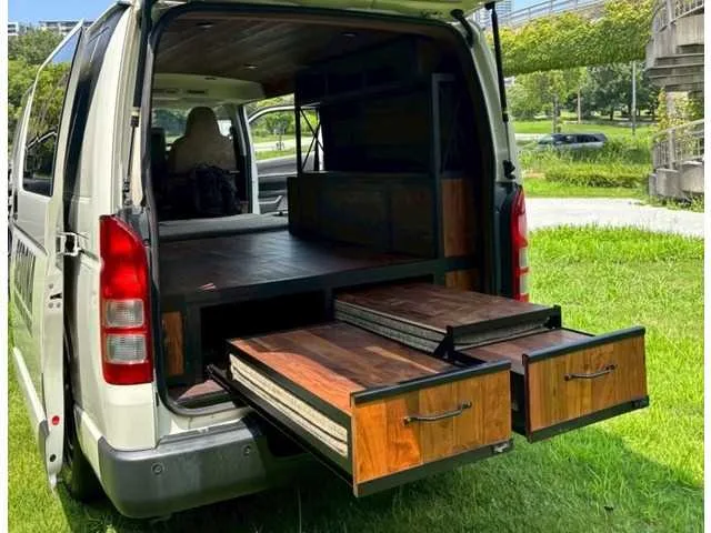 Toyota Hiace Van 2023 — миниатюра 5