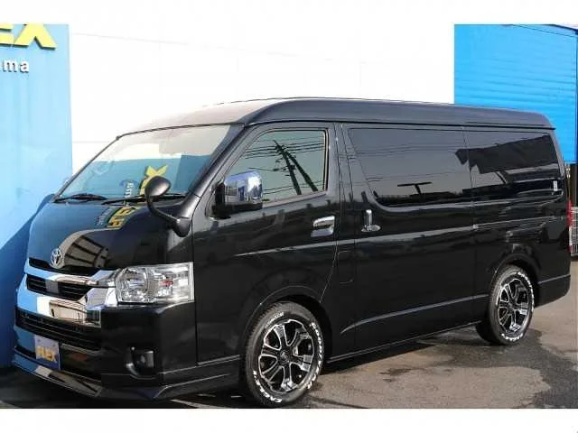 Toyota Hiace Wagon 2023 — миниатюра 2