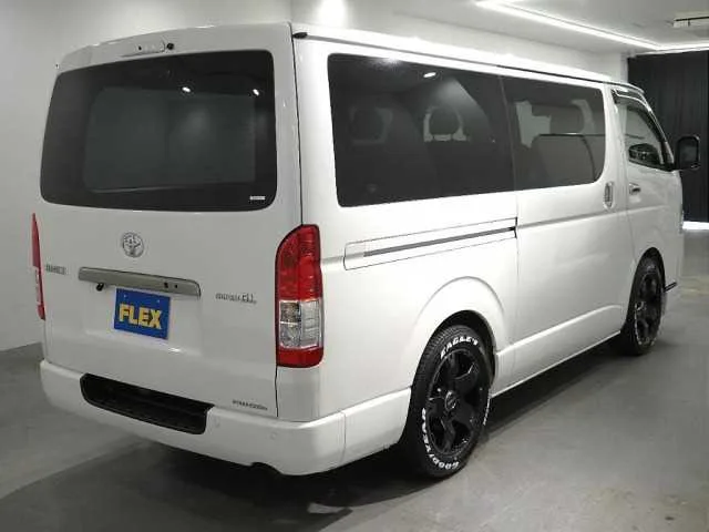 Toyota Hiace Van 2025 — миниатюра 5
