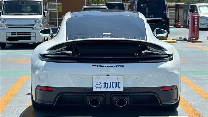 Porsche 911 GTS PDK 2025 — миниатюра 3