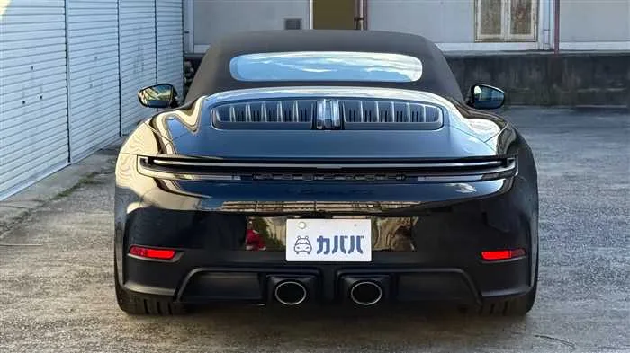 Porsche 911 GTS PDK 2025 — миниатюра 4