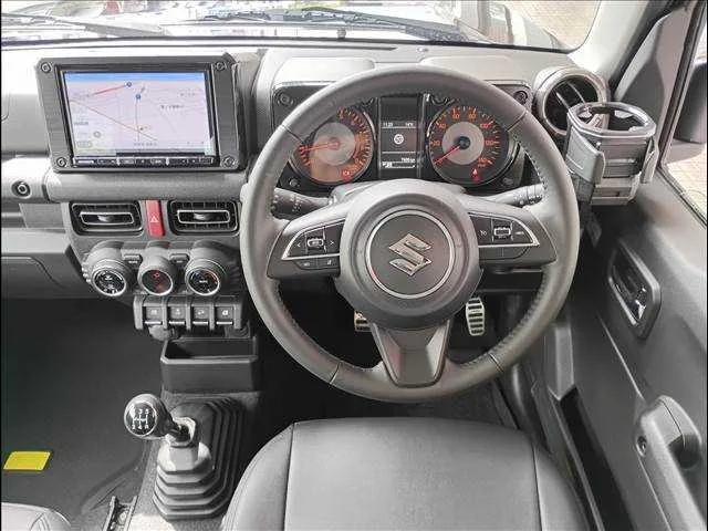 Suzuki Jimny 2022 — миниатюра 4