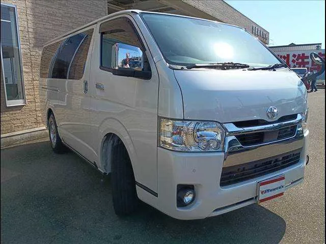 Toyota Hiace Van 2022 — миниатюра 2