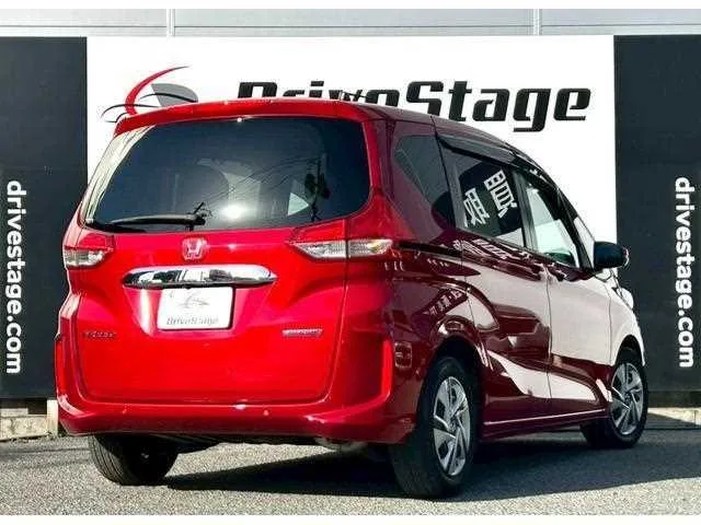 Honda Freed 2022 — миниатюра 2