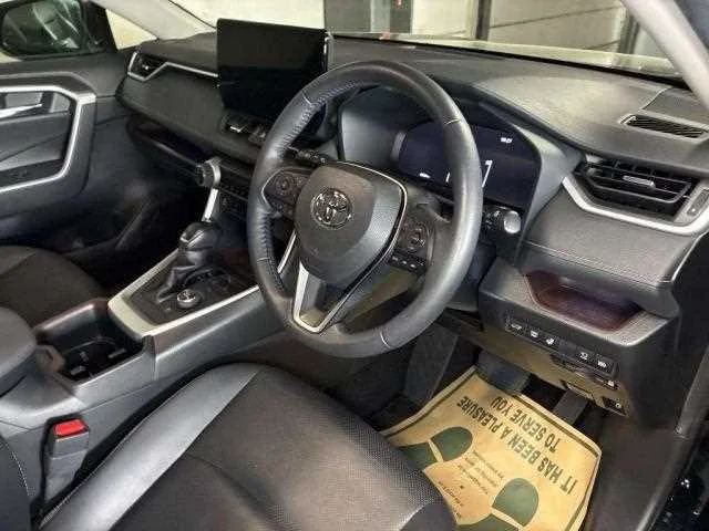 Toyota RAV4 2023 — миниатюра 4