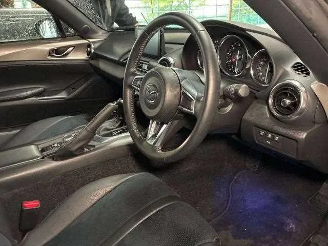 Mazda Roadster 2023 — миниатюра 4