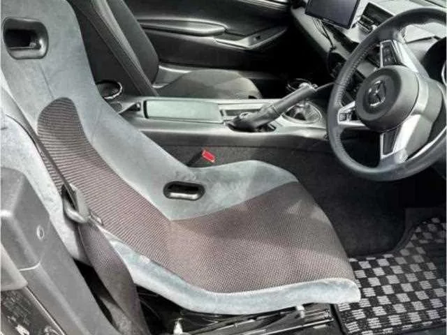 Mazda Roadster 2022 — миниатюра 4