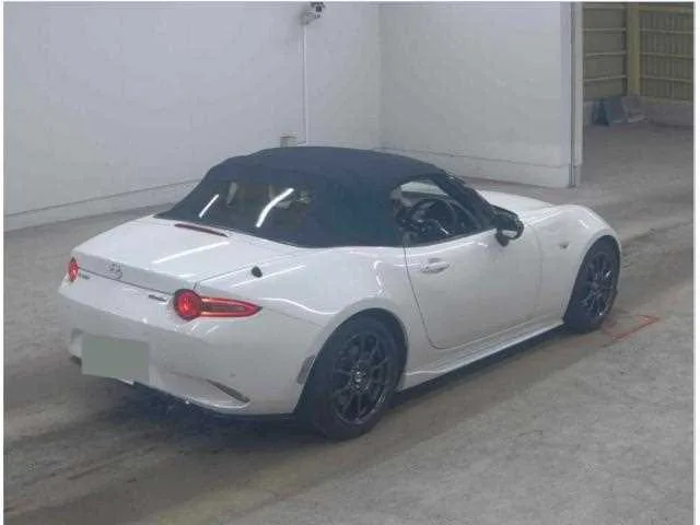 Mazda Roadster 2022 — миниатюра 5