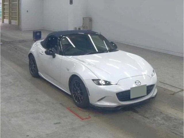 Mazda Roadster 2022 — фото 1, купить с доставкой в Москву