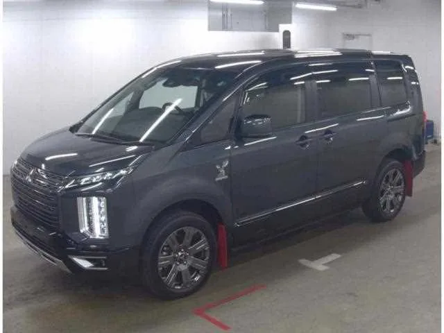 Mitsubishi Delica D:5 2023 — миниатюра 4