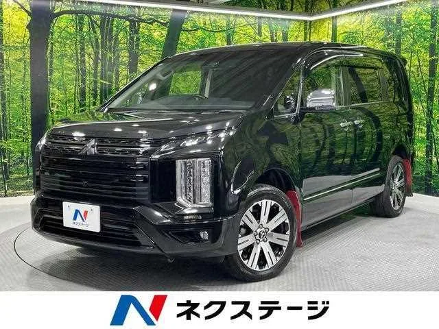 Mitsubishi Delica D:5 2022 — фото 1, купить с доставкой в Москву