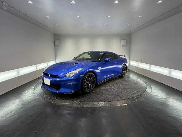 Nissan Nissan GT-R 2024 — фото 1, купить с доставкой в Москву