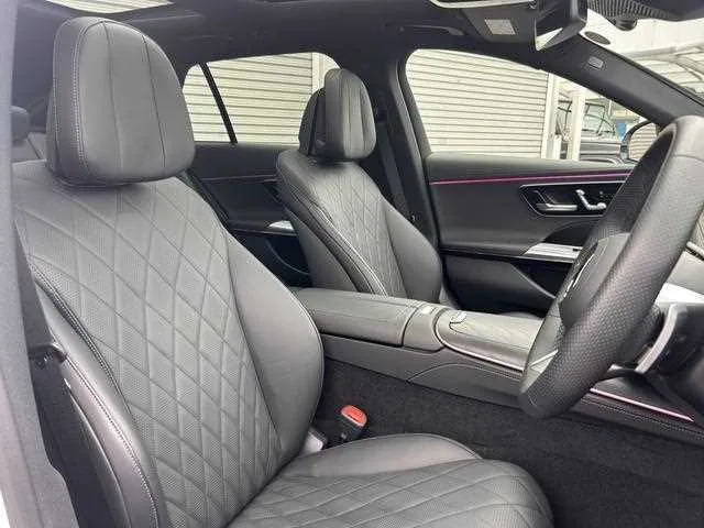 Mercedes-Benz E-Class 2025 — миниатюра 4