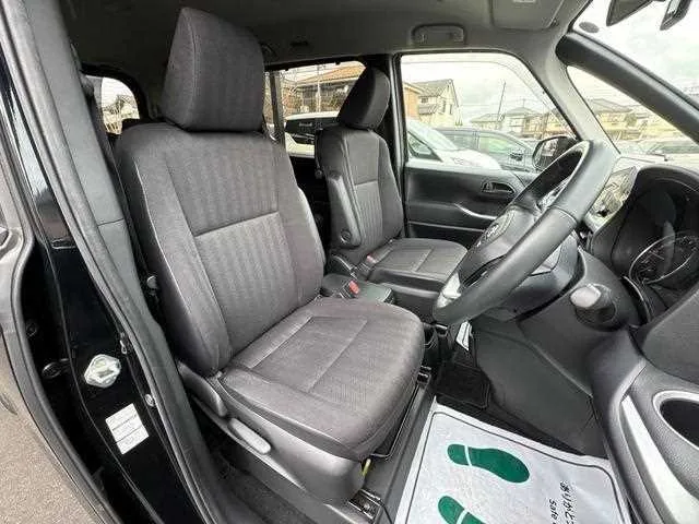 Toyota Noah 2023 — миниатюра 4