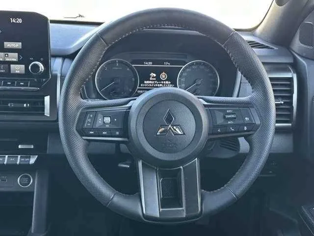 Mitsubishi TRITON 2024 — миниатюра 4