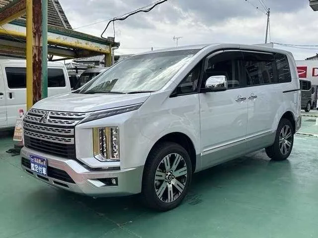 Mitsubishi Delica D:5 2024 — миниатюра 5
